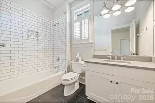 313 Wendover Hill Ct, Charlotte, NC 28211 - Photo 30