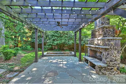 313 Wendover Hill Court, Charlotte, NC 28211 - Photo 32