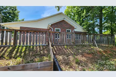 200 Park Place, Morganton, NC 28655 - Photo 30