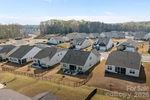 4840 Maiden Crk Wy, Maiden, NC 28650 - Photo 4