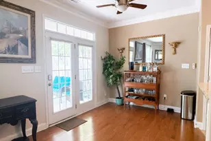 9654 Waltham Ct, Charlotte, NC 28269 - Photo 4