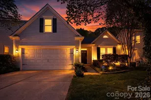 9654 Waltham Ct, Charlotte, NC 28269 - Photo 1