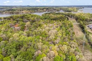 10601 Wildlife Rd, Charlotte, NC 28278 - Photo 14