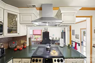 828 N 6th St, Albemarle, NC 28001 - Photo 14