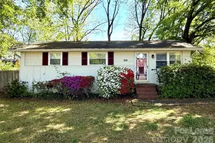 910 Edgemont Ave, Belmont, NC 28012 - Photo 1