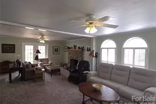 729 Sternbridge Dr, Concord, NC 28025 - Photo 8