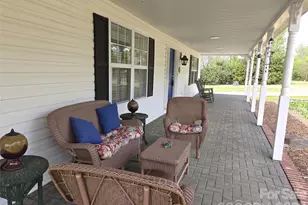 729 Sternbridge Dr, Concord, NC 28025 - Photo 4