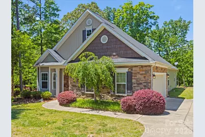 144 Hawks Landing Drive, Troutman, NC 28166 - Photo 2