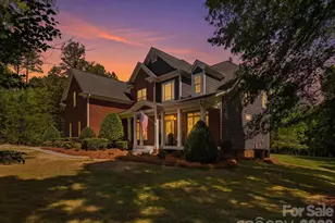 188 Carolina Crossing Dr, York, SC 29745 - Photo 2