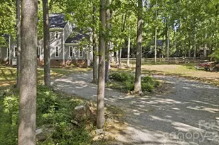 11103 Idlewild Rd, Matthews, NC 28105 - Photo 2