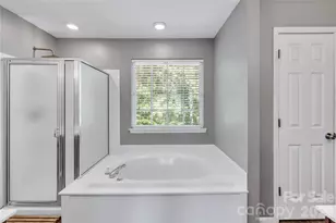 9423 Willow Tree Ln, Charlotte, NC 28277 - Photo 10