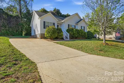 2432 Terra Drive, Gastonia, NC 28054 - Photo 2