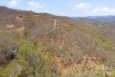 000 Signature Row Boulevard #10, Waynesville, NC 28785 - Photo 14