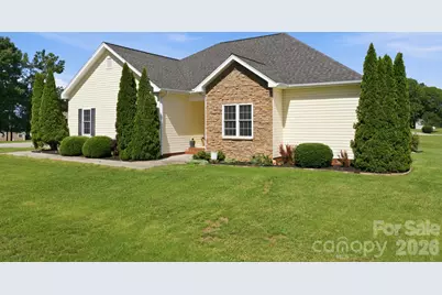 104 Castle Pines Lane, Statesville, NC 28625 - Photo 4