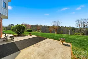 416 Huntington Woods Street N, Lenoir, NC 28645 - Photo 34