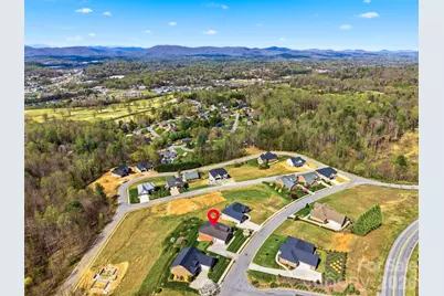 416 Huntington Woods Street N, Lenoir, NC 28645 - Photo 46