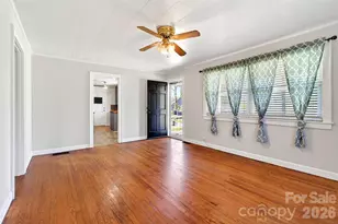 85 Bostic St, Marion, NC 28752 - Photo 6