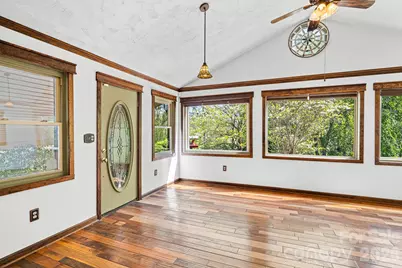 114 Walker Street, Black Mountain, NC 28711 - Photo 4