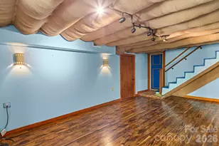 114 Walker St, Black Mountain, NC 28711 - Photo 38