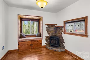 114 Walker St, Black Mountain, NC 28711 - Photo 24