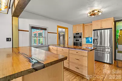114 Walker Street, Black Mountain, NC 28711 - Photo 10