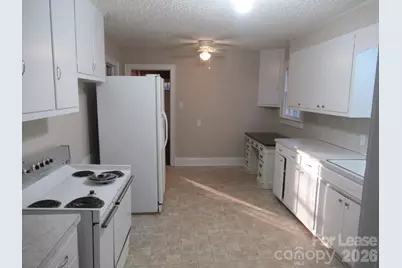 505 Cedar Street S, Lincolnton, NC 28092 - Photo 6