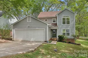 10203 Rockwood Rd, Charlotte, NC 28215 - Photo 2