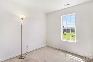 8207 Belmont Stables Dr, Charlotte, NC 28216 - Photo 12