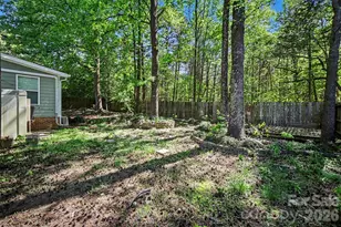 1625 Kiawah Ct, Gastonia, NC 28056 - Photo 36