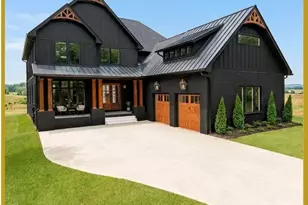 3032 Northampton Dr, Charlotte, NC 28210 - Photo 1