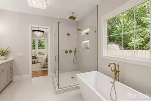 3032 Northampton Dr, Charlotte, NC 28210 - Photo 4
