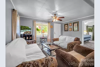 961 Mid Allen Road, Hendersonville, NC 28792 - Photo 20