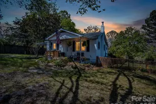 961 Mid Allen Rd, Hendersonville, NC 28792 - Photo 2