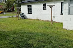 104 N Branch St, Elm City, NC 27822 - Photo 4