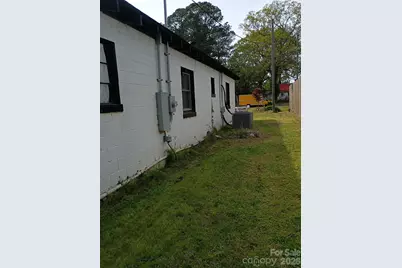 104 N Branch Street, Elm City, NC 27822 - Photo 8