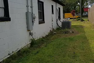 104 N Branch St, Elm City, NC 27822 - Photo 8