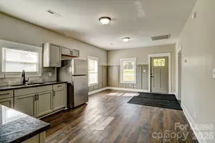 221 Walker St, Kings Mountain, NC 28086 - Photo 4