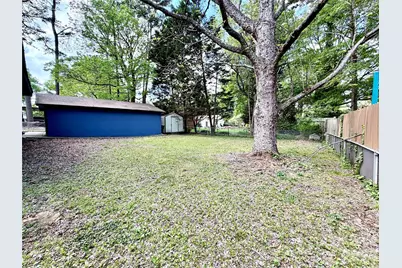 1511 Briarfield Drive, Charlotte, NC 28205 - Photo 38