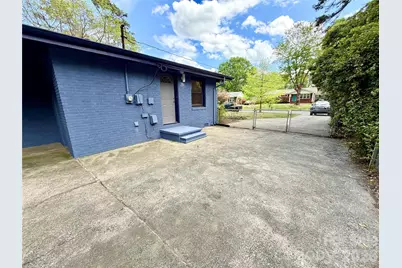 1511 Briarfield Drive, Charlotte, NC 28205 - Photo 32