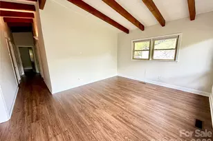 1511 Briarfield Dr, Charlotte, NC 28205 - Photo 4