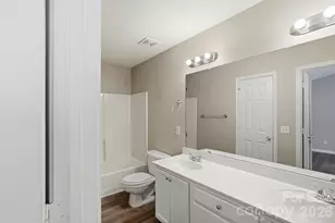 10142 Forest Landing Dr, Charlotte, NC 28213 - Photo 30