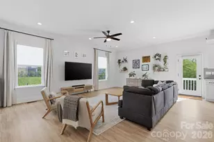 326 Belton St, Charlotte, NC 28209 - Photo 6