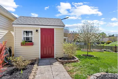 307 Roxbury Place, Arden, NC 28704 - Photo 4