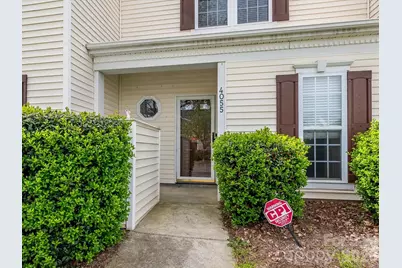 4055 Center Place Drive, Harrisburg, NC 28075 - Photo 2