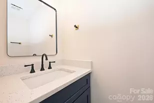 11118 Gold Pan Rd, Charlotte, NC 28215 - Photo 22