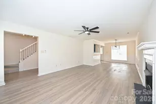 11118 Gold Pan Rd, Charlotte, NC 28215 - Photo 10