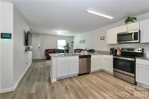 162 4 Andrews Dr, Harmony, NC 28634 - Photo 10