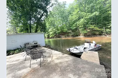 198 Clouse Lane, Taylorsville, NC 28681 - Photo 2