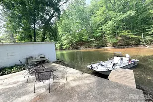 198 Clouse Ln, Taylorsville, NC 28681 - Photo 2