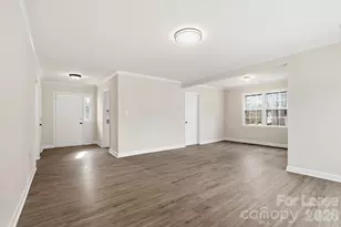 7224 Hackberry Ln, Charlotte, NC 28226 - Photo 12